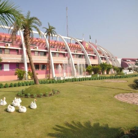 Suncity Resort Mandarmoni マンダーマニ エクステリア 写真