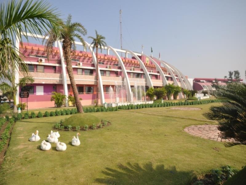 Suncity Resort Mandarmoni マンダーマニ エクステリア 写真